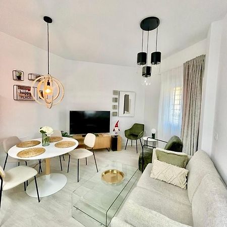 Апартаменты Historical Centre! Private Terrace & Gym-Near Public Parking Малага Экстерьер фото