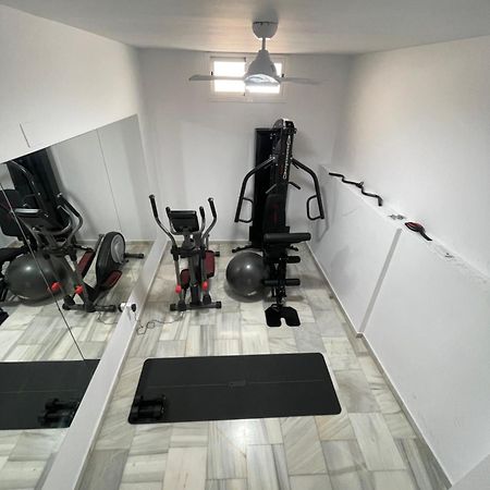 Апартаменты Historical Centre! Private Terrace & Gym-Near Public Parking Малага Экстерьер фото